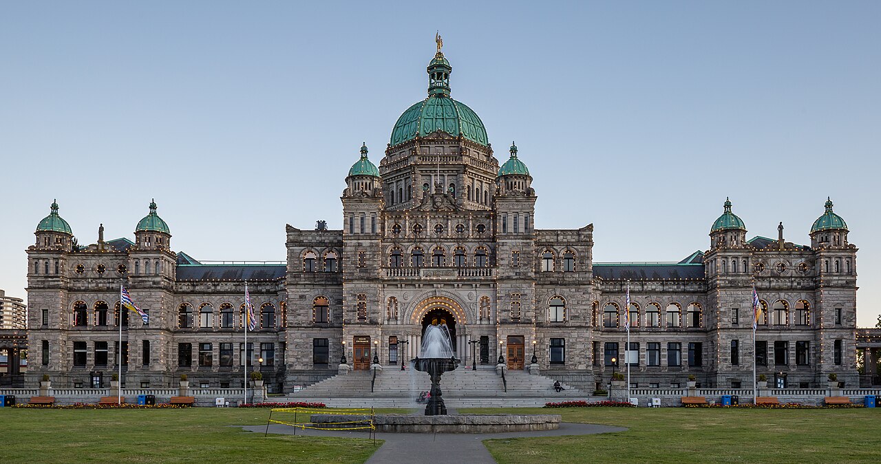 The British Columbia Parliament Buildings in Victoria at dusk